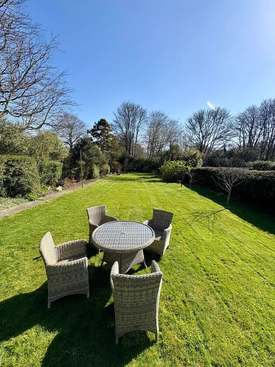 Lawn striping and professional mowing Cornwall