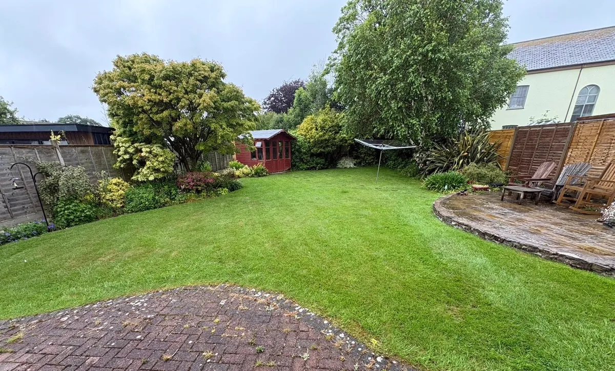 Professional grass cutting in Cornwall